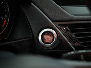 Внедорожник BMW X1 2013 года, 1298055 рублей, Москва