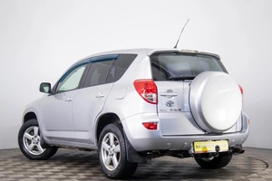 Внедорожник Toyota RAV4 2008 года, 939000 рублей, Пермь