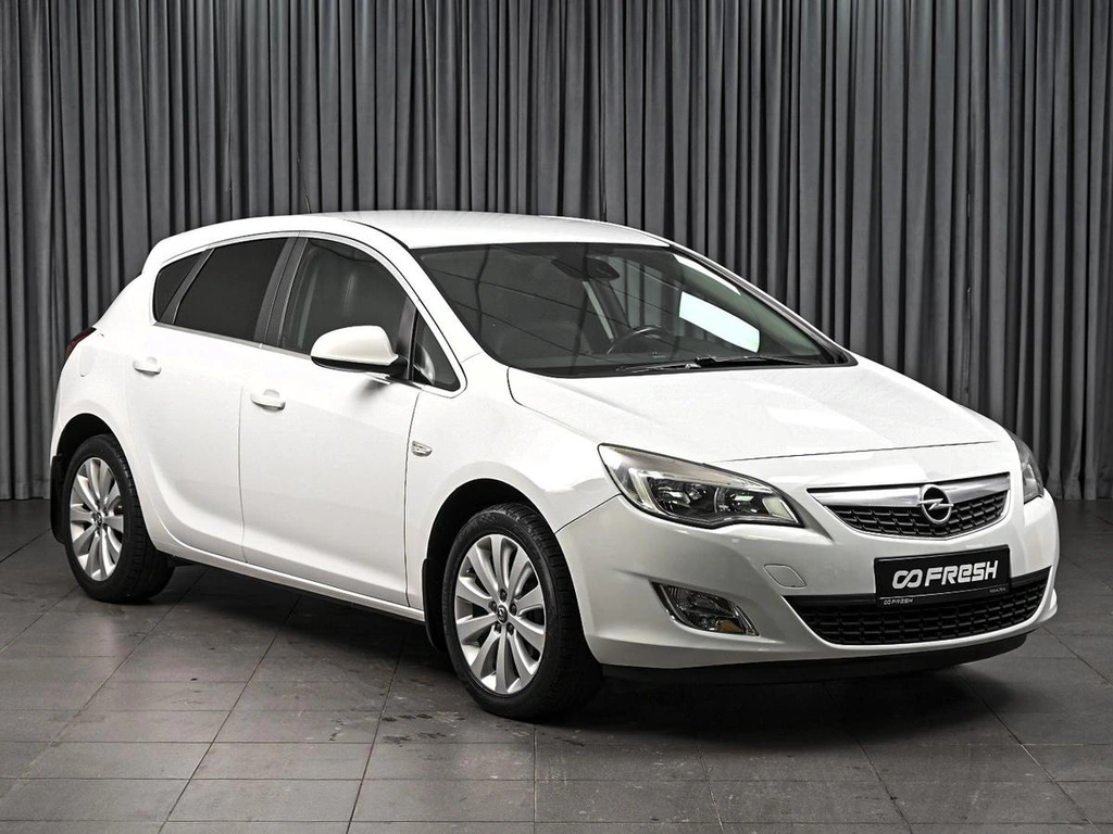 Хетчбэк Opel Astra 2011 года, 959000 рублей, Ставрополь