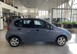 Хэтчбек Chevrolet Aveo 2007 года, 450000 рублей, Орёл