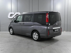 Минивэн Honda Stepwgn 2018 года, 1899000 рублей, Ростов-на-Дону