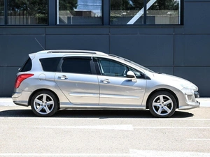 Хетчбэк Peugeot 308 2010 года, 584000 рублей, Кирилловка