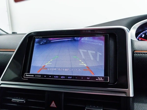 Минивэн Toyota Sienta 2018 года, 1299000 рублей, Красноярск