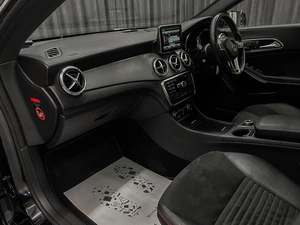 Седан Mercedes-benz CLA-класс 2013 года, 1499000 рублей, Красноярск