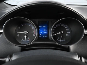 Внедорожник Toyota C-HR 2019 года, 2329000 рублей, Кирилловка