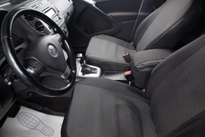 Внедорожник Volkswagen Tiguan 2010 года, 1179000 рублей, Оренбург