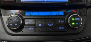 Внедорожник Toyota RAV4 2016 года, 2457000 рублей, Красноярск