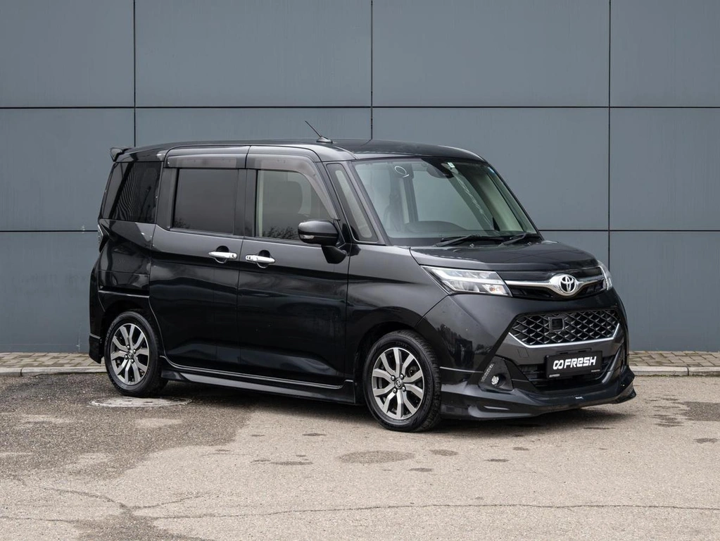 Хетчбэк Toyota Tank 2017 года, 1320000 рублей, Краснодар