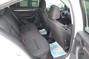 Хэтчбек Skoda Octavia 2017 года, 1880000 рублей, Мирное