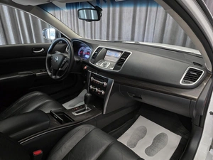 Седан Nissan Teana 2011 года, 990000 рублей, Красноярск