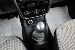Внедорожник Renault Duster 2012 года, 849000 рублей, Тюмень