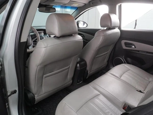 Седан Chevrolet Cruze 2012 года, 749000 рублей, Воронеж