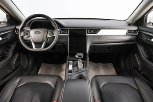 Лифтбек JAC J7 2023 года, 1199000 рублей, Новосибирск