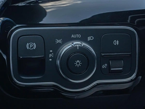 Седан Mercedes-benz CLA-класс 2019 года, 3130000 рублей, Краснодар