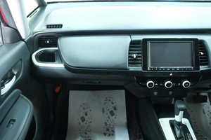 Хетчбэк Honda Fit 2020 года, 1389000 рублей, Омск