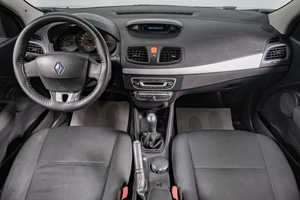 Хетчбэк Renault Megane 2010 года, 549000 рублей, Томск