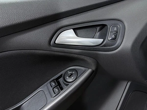 Хетчбэк Ford Focus 2016 года, 990000 рублей, Орёл