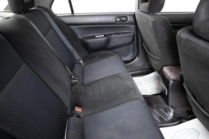 Седан Mitsubishi Lancer 2005 года, 349000 рублей, Пермь