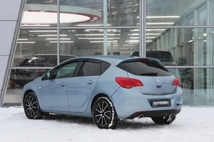 Хетчбэк Opel Astra 2011 года, 550000 рублей, Ярославль