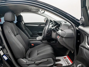 Седан Honda Civic 2017 года, 1800000 рублей, Красноярск