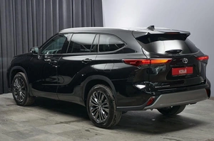 Внедорожник Toyota Highlander 2025 года, 5550000 рублей, Красноярск