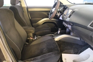 Внедорожник Mitsubishi Outlander 2007 года, 1049000 рублей, Омск