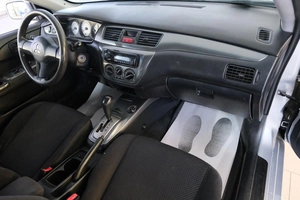 Седан Mitsubishi Lancer 2007 года, 519000 рублей, Омск