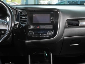 Внедорожник Mitsubishi Outlander 2015 года, 1537000 рублей, Тверь