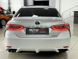 Седан Toyota Camry 2021 года, 3697000 рублей, Солонцы