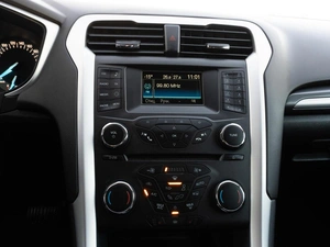 Седан Ford Mondeo 2015 года, 1450000 рублей, Самара