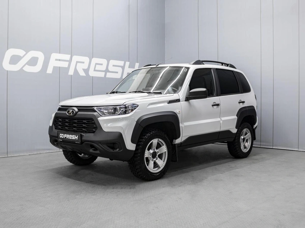 Внедорожник ВАЗ (LADA) Niva Travel 2023 года, 1060000 рублей, Омск