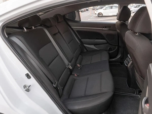 Седан Hyundai Elantra 2020 года, 1599000 рублей, Саратов