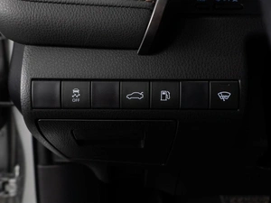 Седан Toyota Camry 2018 года, 2469000 рублей, Тюмень