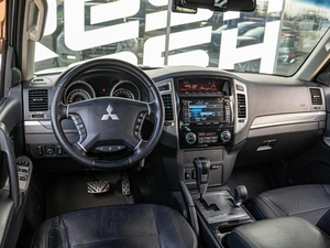 Внедорожник Mitsubishi Pajero 2015 года, 2290000 рублей, Краснодар