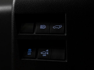 Внедорожник Toyota Land Cruiser 2023 года, 12279000 рублей, Тюмень