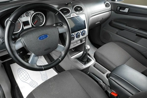 Седан Ford Focus 2011 года, 669000 рублей, Тюмень
