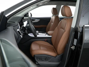 Внедорожник Audi Q8 2023 года, 10176046 рублей, Москва