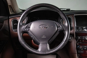 Внедорожник Infiniti QX50 2016 года, 2239000 рублей, Сургут