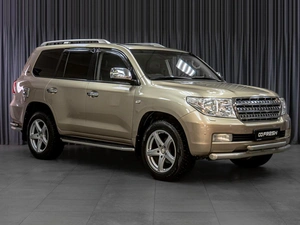 Внедорожник Toyota Land Cruiser 2011 года, 3325000 рублей, Тюмень