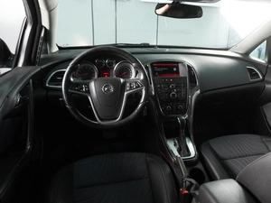 Хетчбэк Opel Astra 2014 года, 930000 рублей, Минеральные Воды