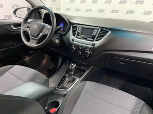 Седан Hyundai Solaris 2021 года, 1580000 рублей, Красноярск