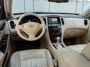 Внедорожник Infiniti QX50 2014 года, 1700000 рублей, Краснодар