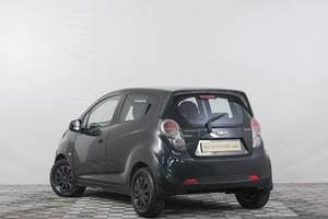 Хетчбэк Chevrolet Spark 2011 года, 429000 рублей, Кемерово