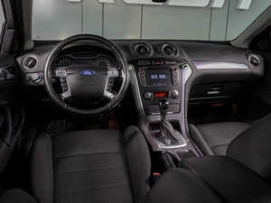 Седан Ford Mondeo 2011 года, 949000 рублей, Воронеж