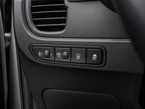 Хетчбэк Kia Rio X-Line 2018 года, 1649000 рублей, Краснодар