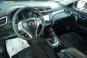 Внедорожник Nissan X-Trail 2017 года, 2289000 рублей, Омск
