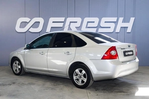Седан Ford Focus 2011 года, 569000 рублей, Ульяновск