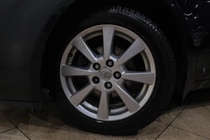Седан Toyota Avensis 2010 года, 1169000 рублей, Новокузнецк