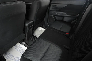 Внедорожник Mitsubishi Outlander 2016 года, 1899000 рублей, Тюмень