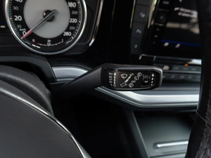 Внедорожник Volkswagen Touareg 2020 года, 5699000 рублей, Саратов